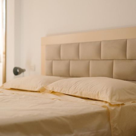 Rs Place 1-Bedroom Apartment ティラナ エクステリア 写真